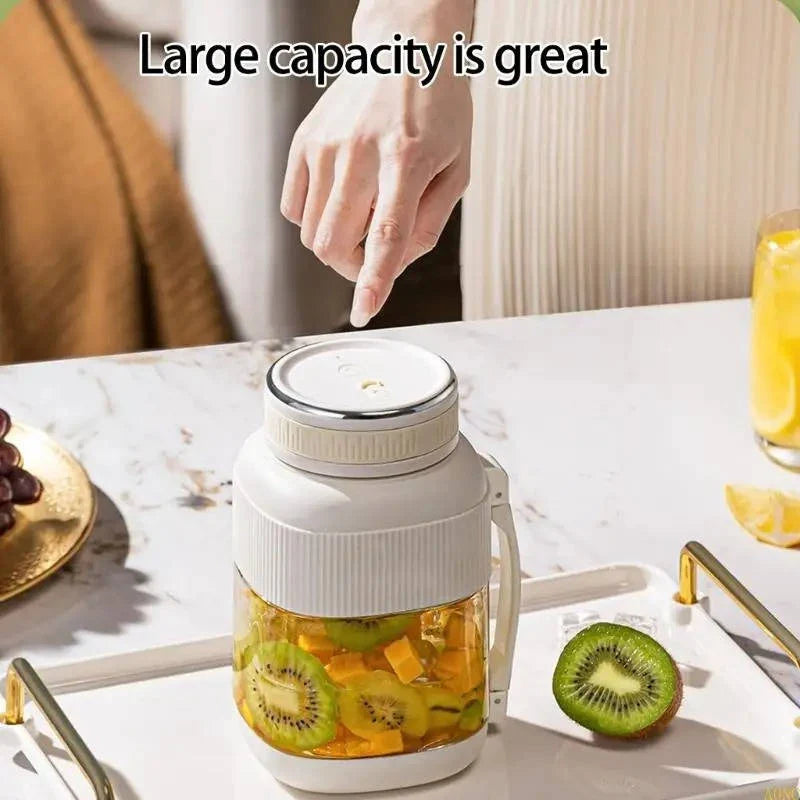 Portable Blender 700ml USB-C Rechargeable Stainless Steel Blades