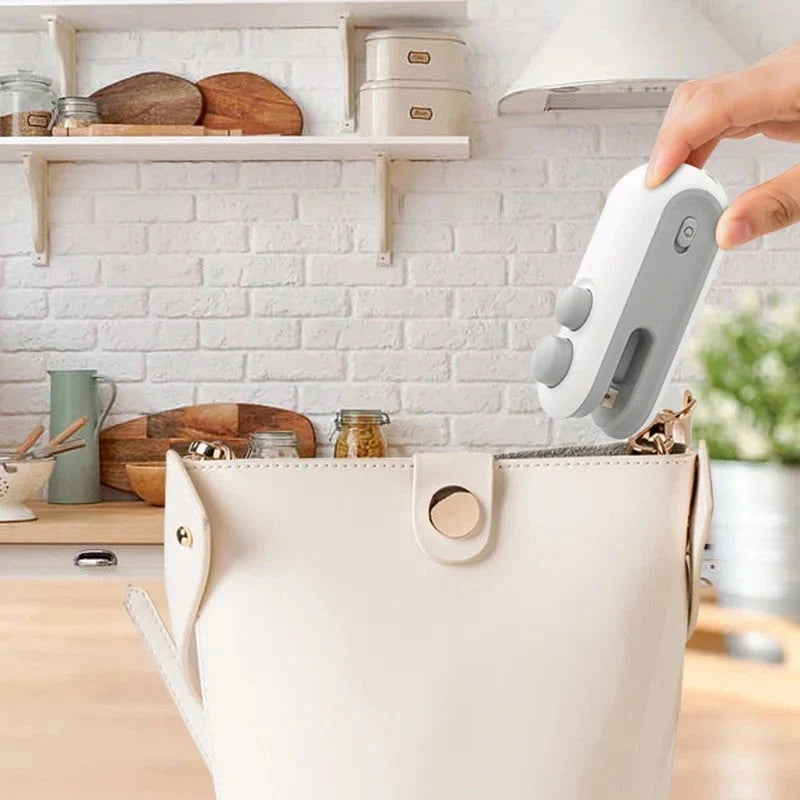Portable Heat Sealer USB-C Rechargeable Magnetic Cutter Blade