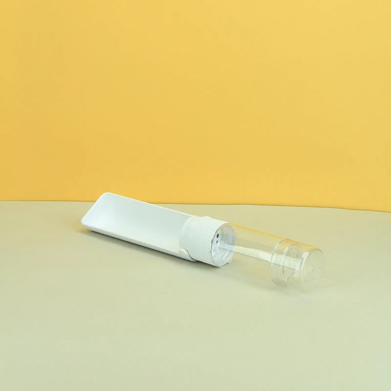 Portable Pet Water Bottle One-Click Lock Food-Grade HIPS