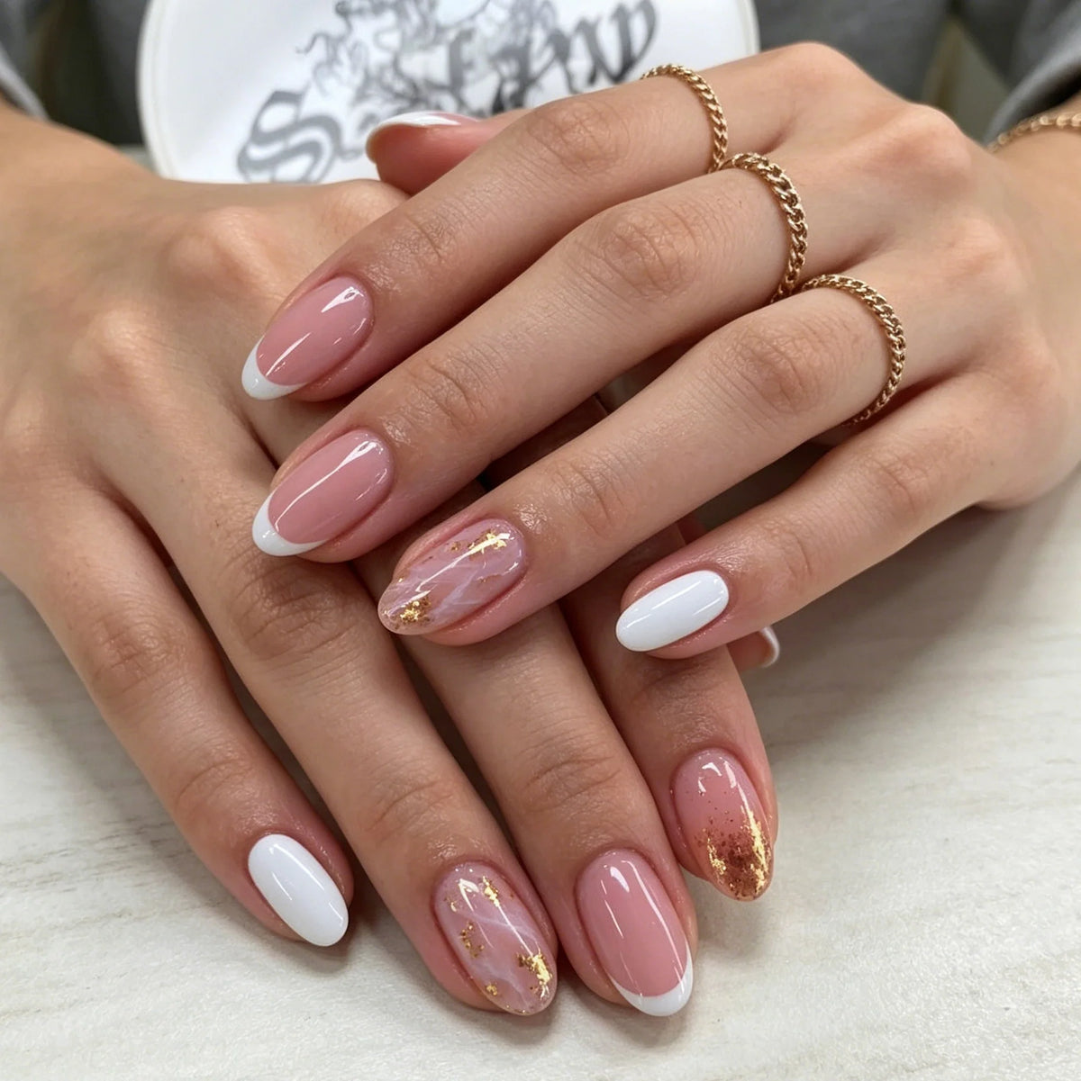Press-On Gel Nail Set Glossy French Tips 24-Piece