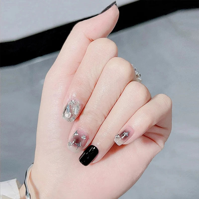 Press-On Nail Art Set Reusable & Easy Application