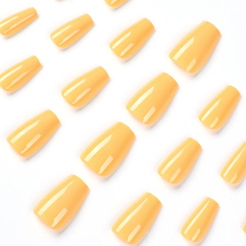Press-On Nail Extensions Elegant Design Reusable
