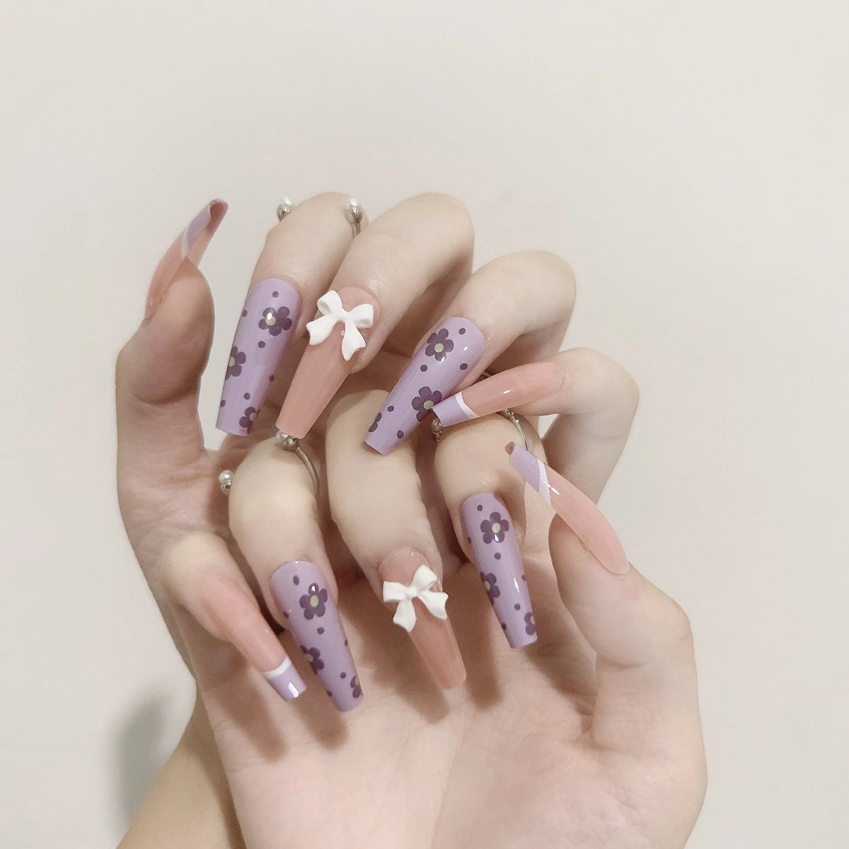 Press-On Nail Extensions Floral Design & Self-Adhesive