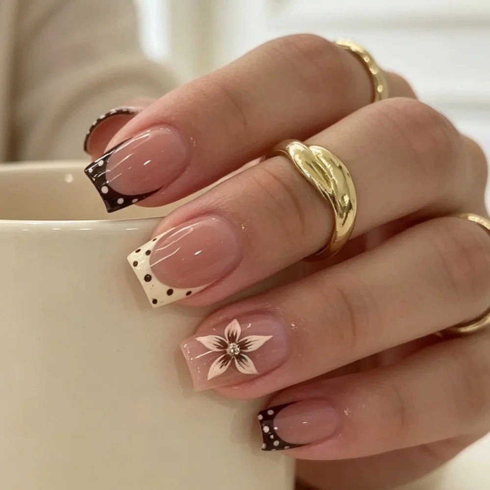 Press-On Nail Extensions Floral Self-Adhesive Gel Finish