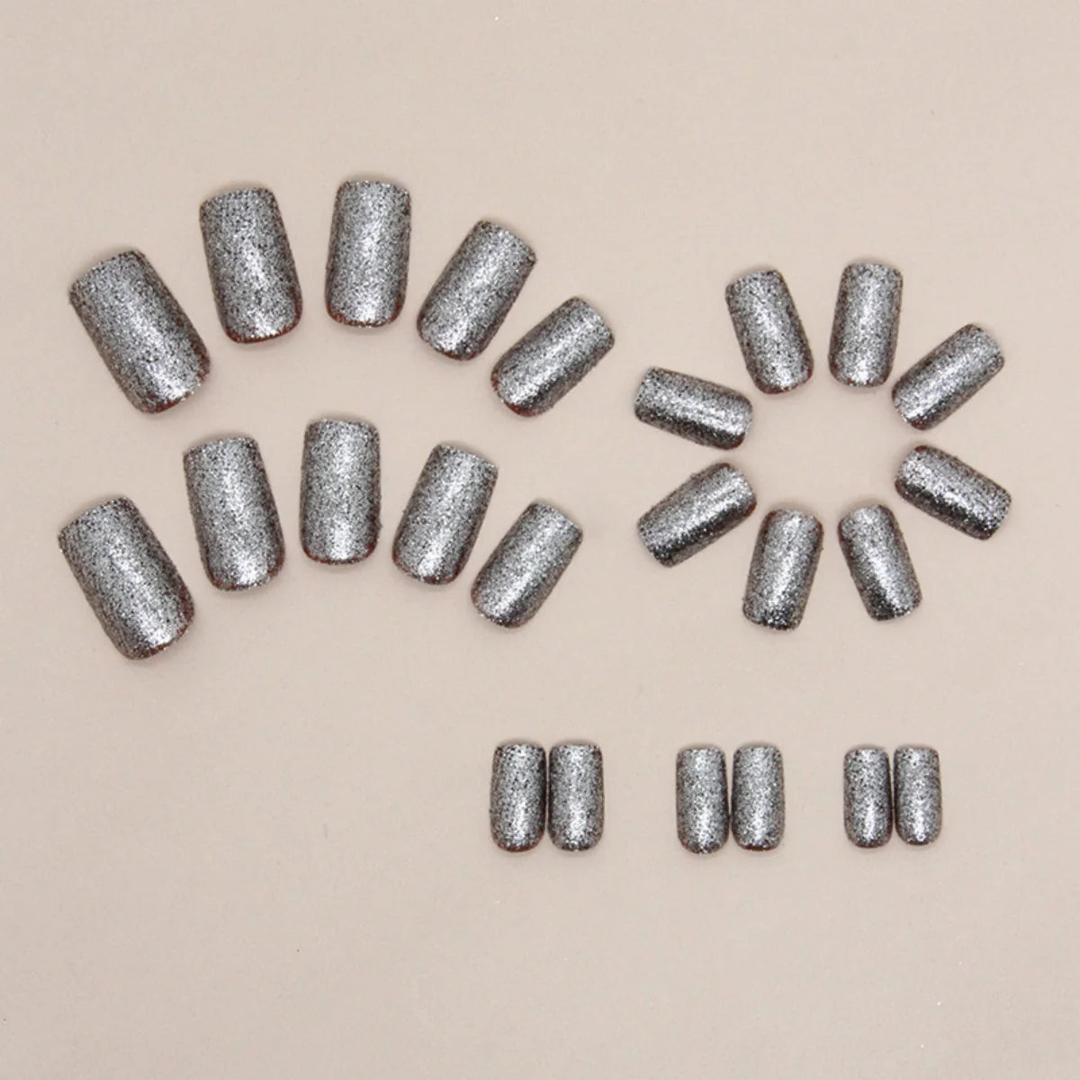 Press-On Nail Extensions Glitter Finish Reusable & Non-Toxic