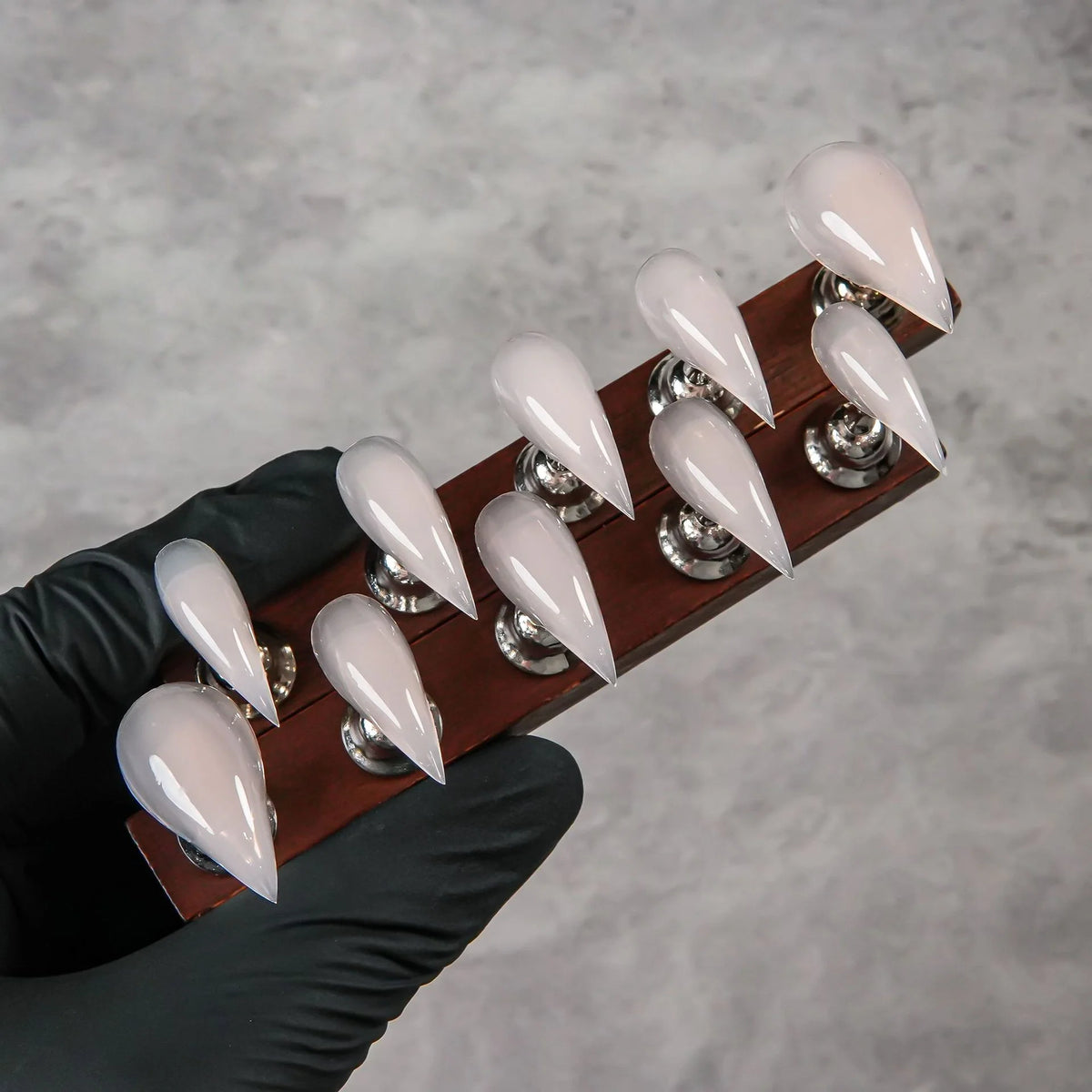 Press-On Nail Extensions Short Claw Reusable No Glue