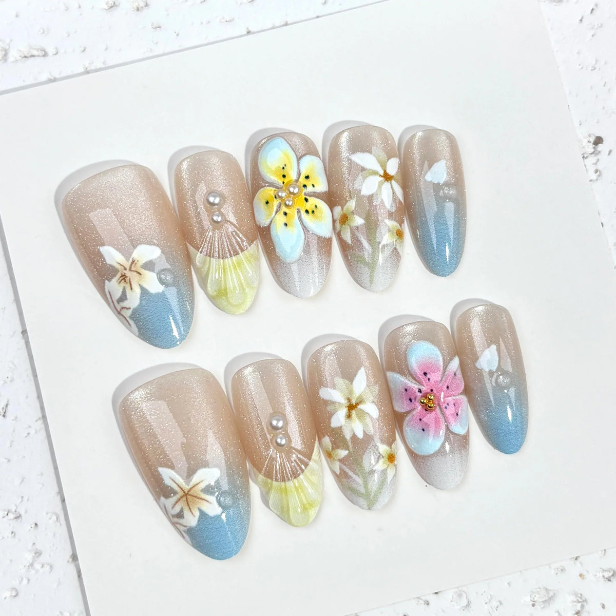 Press-On Nail Kit Floral Art & Easy Application