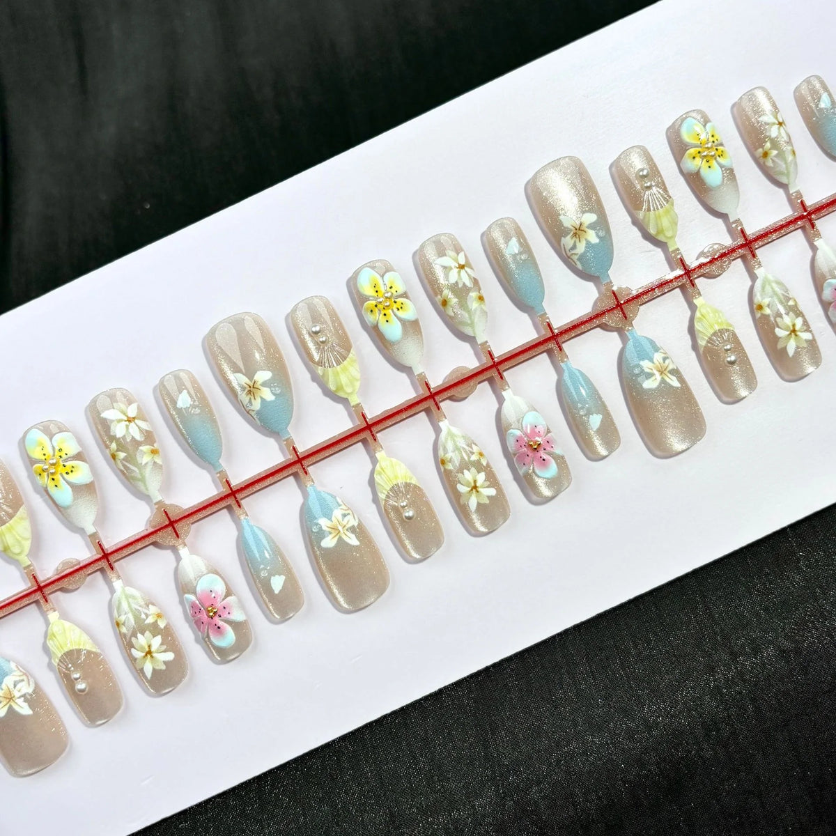 Press-On Nail Kit Floral Art & Easy Application