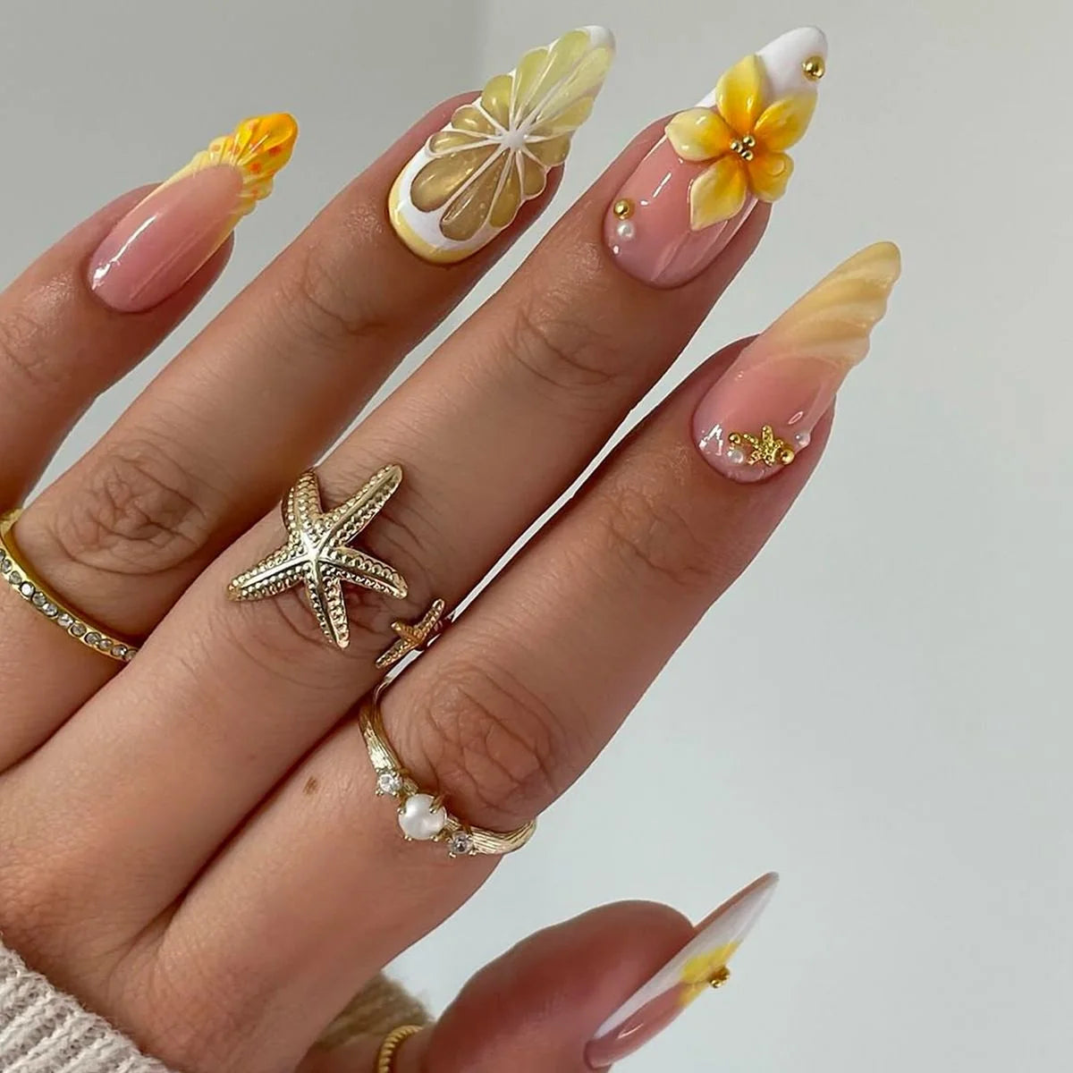 Press-On Nail Kit Floral Tip Reusable & Long-Lasting