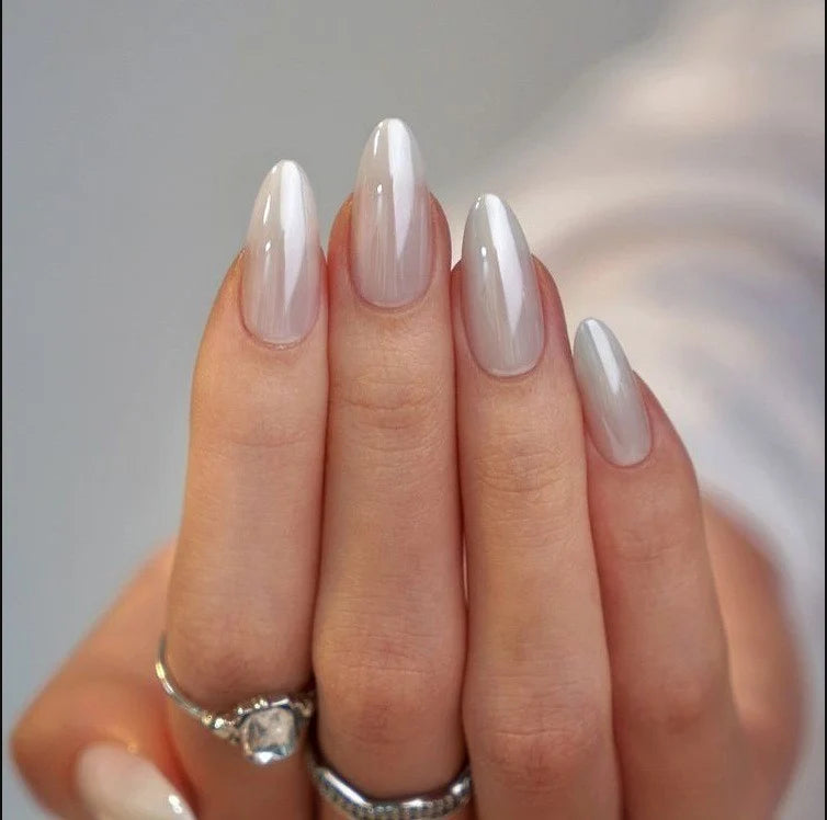 Press-On Nail Kit Natural Finish Set of 24
