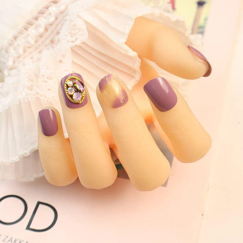 Press-On Nail Kit Rhinestone Embellished Peel And Stick