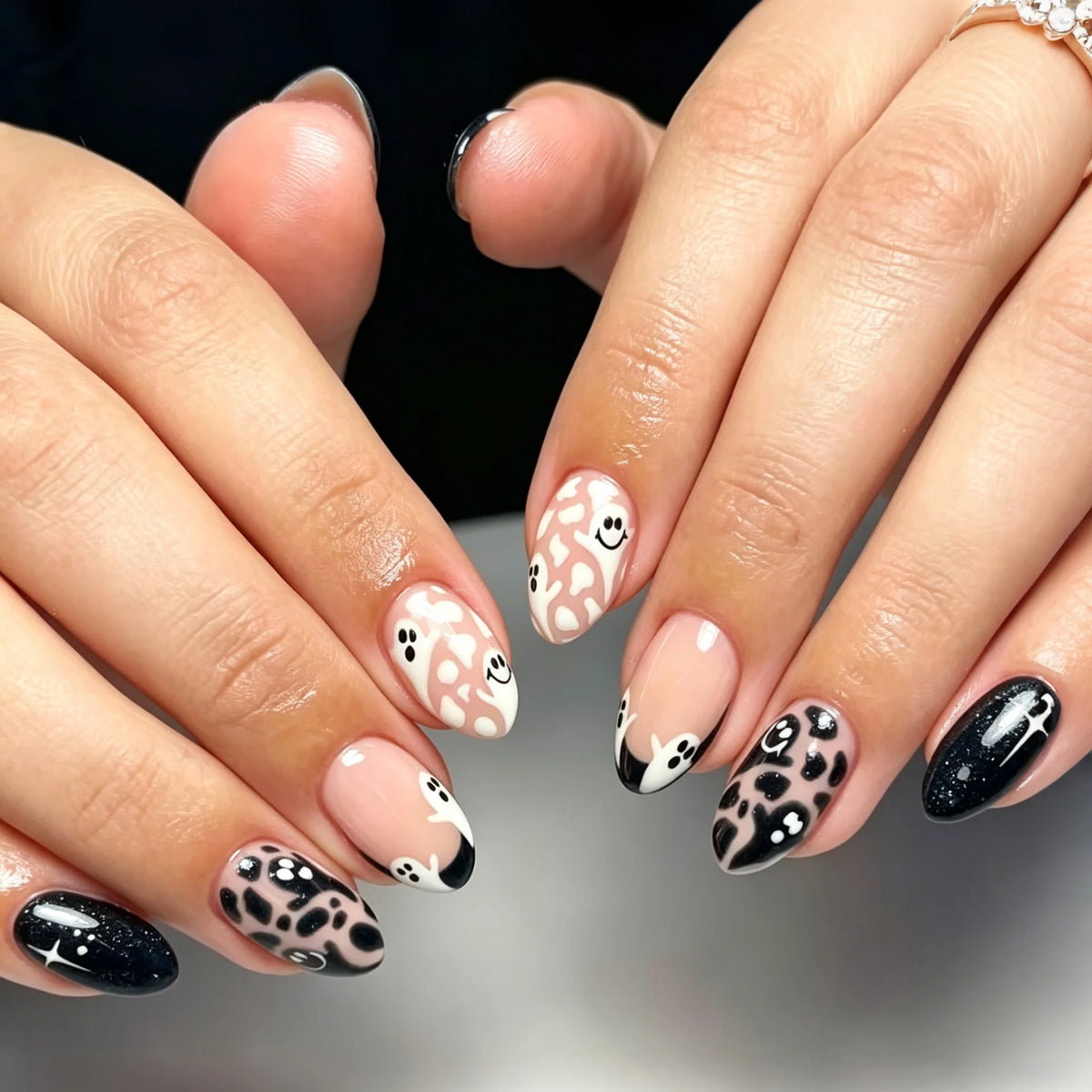 Press-On Nail Set 24 Pieces Jelly Glue