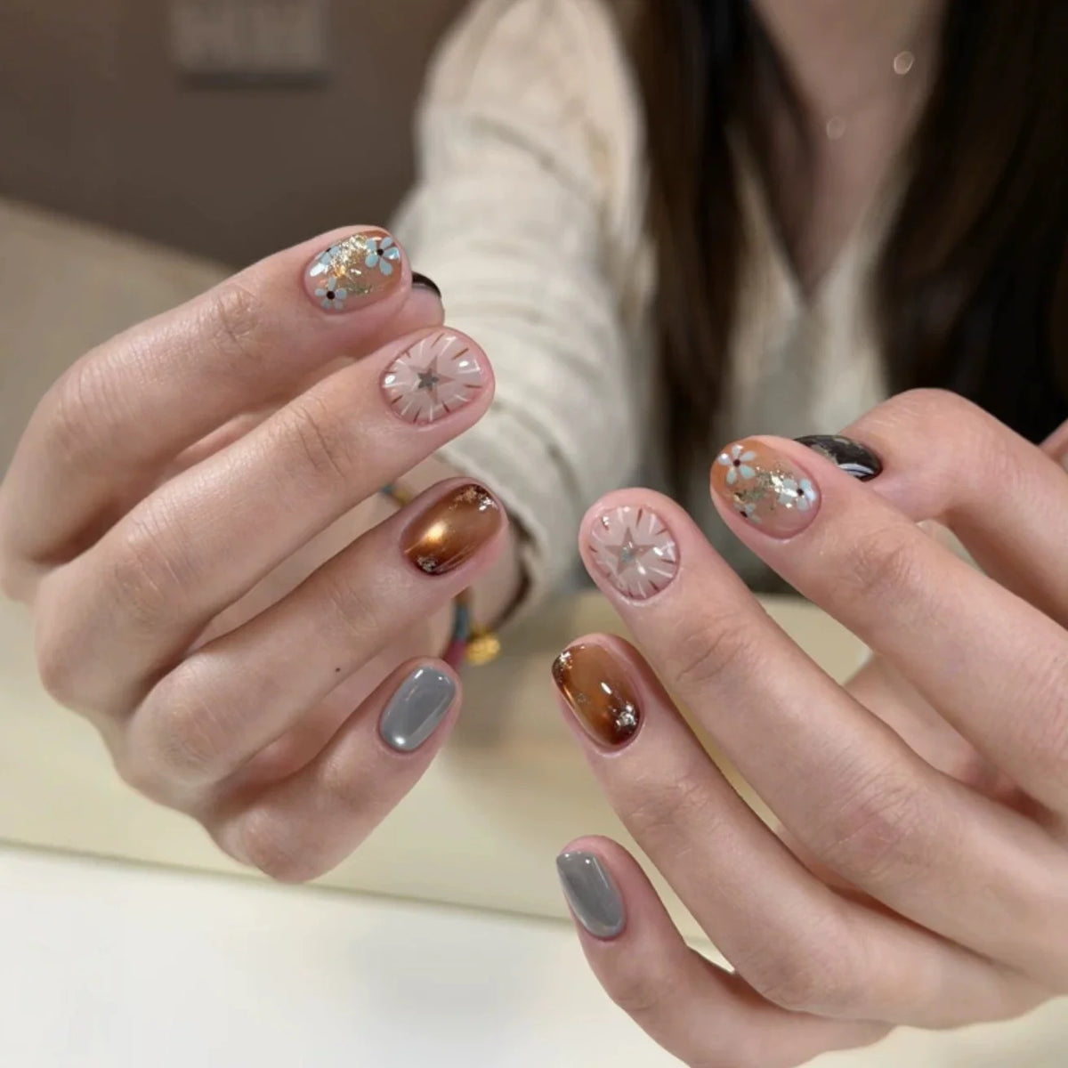 Press-On Nail Set 3D Floral Accents Easy Application