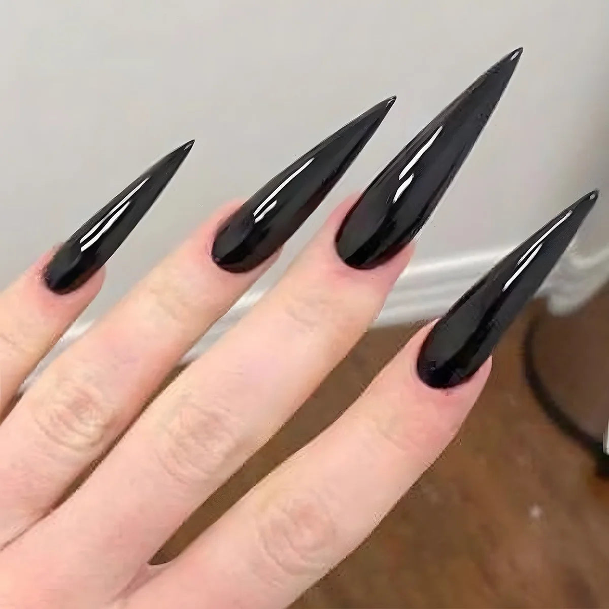 Press-On Nail Set 3D Sparkle Durable & Easy Application