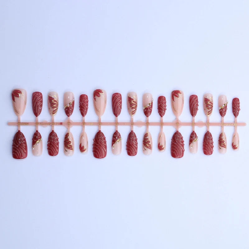 Press-On Nail Set 3D Textured Peel & Stick