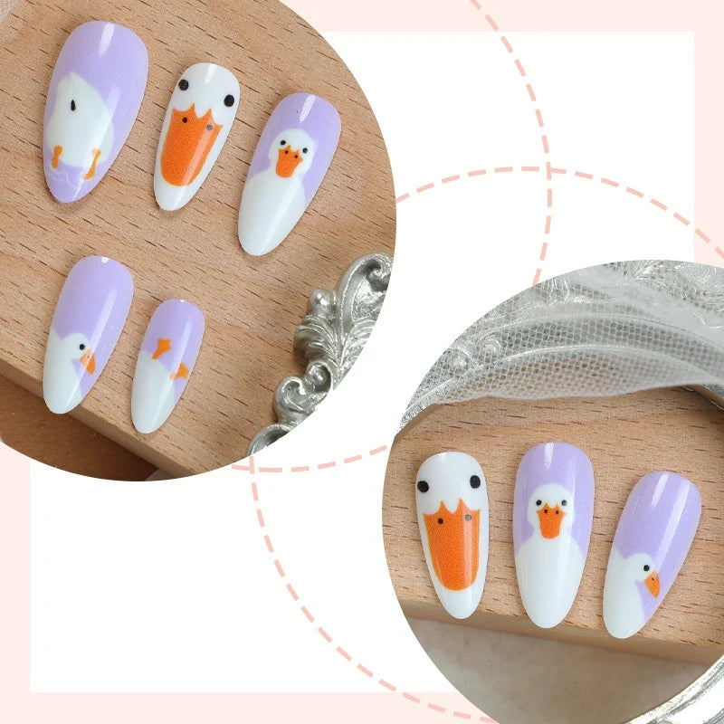Press-On Nail Set Animal Motifs Full-Cover Easy Application