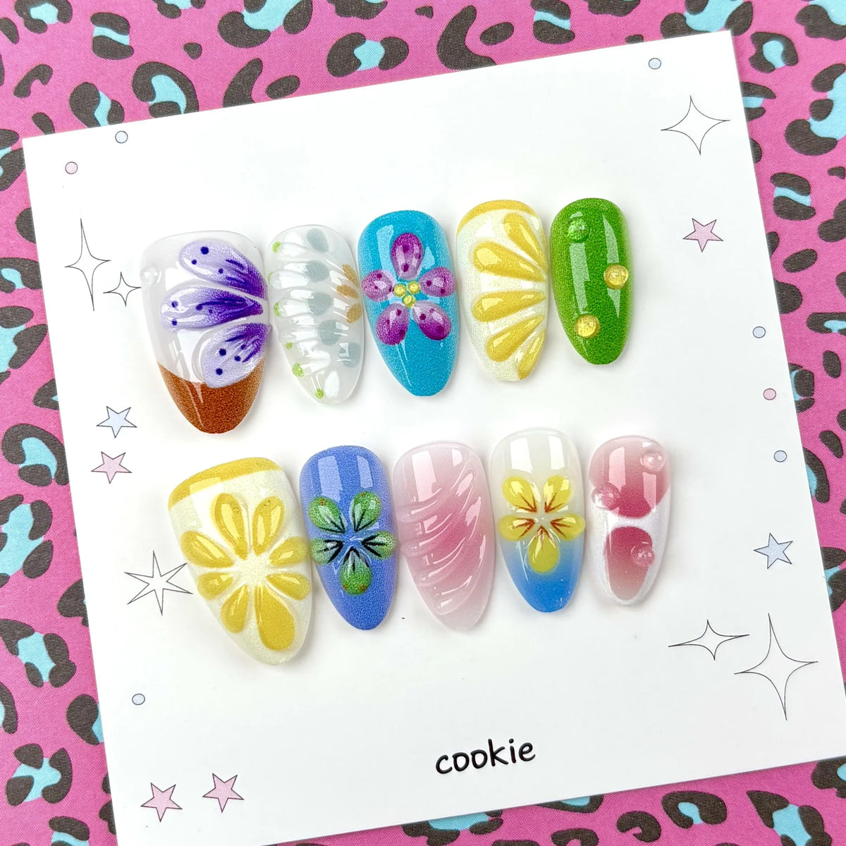 Press-On Nail Set Artisan Floral Strong Adhesive