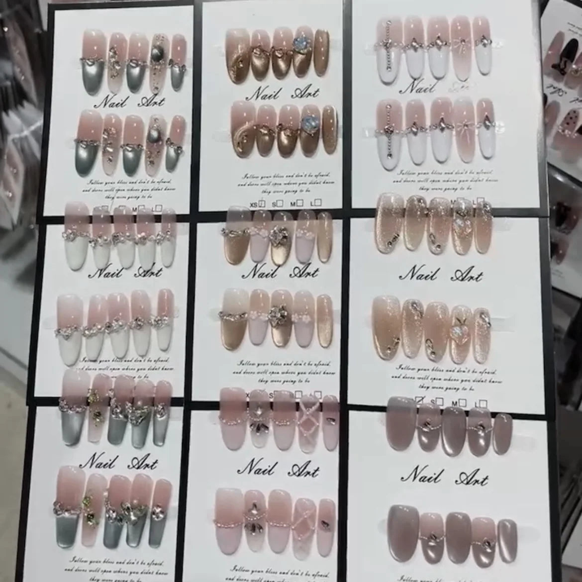 Press-On Nail Set Artistic Designs Easy Application Long-Lasting Wear