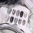 Press-On Nail Set Artistic Designs Easy Application & Removal