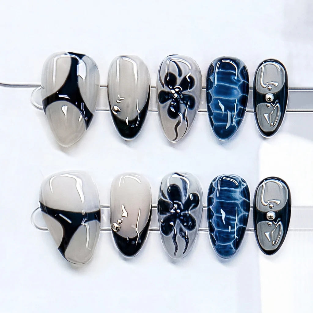 Press-On Nail Set Artistic Designs & Multiple Sizes