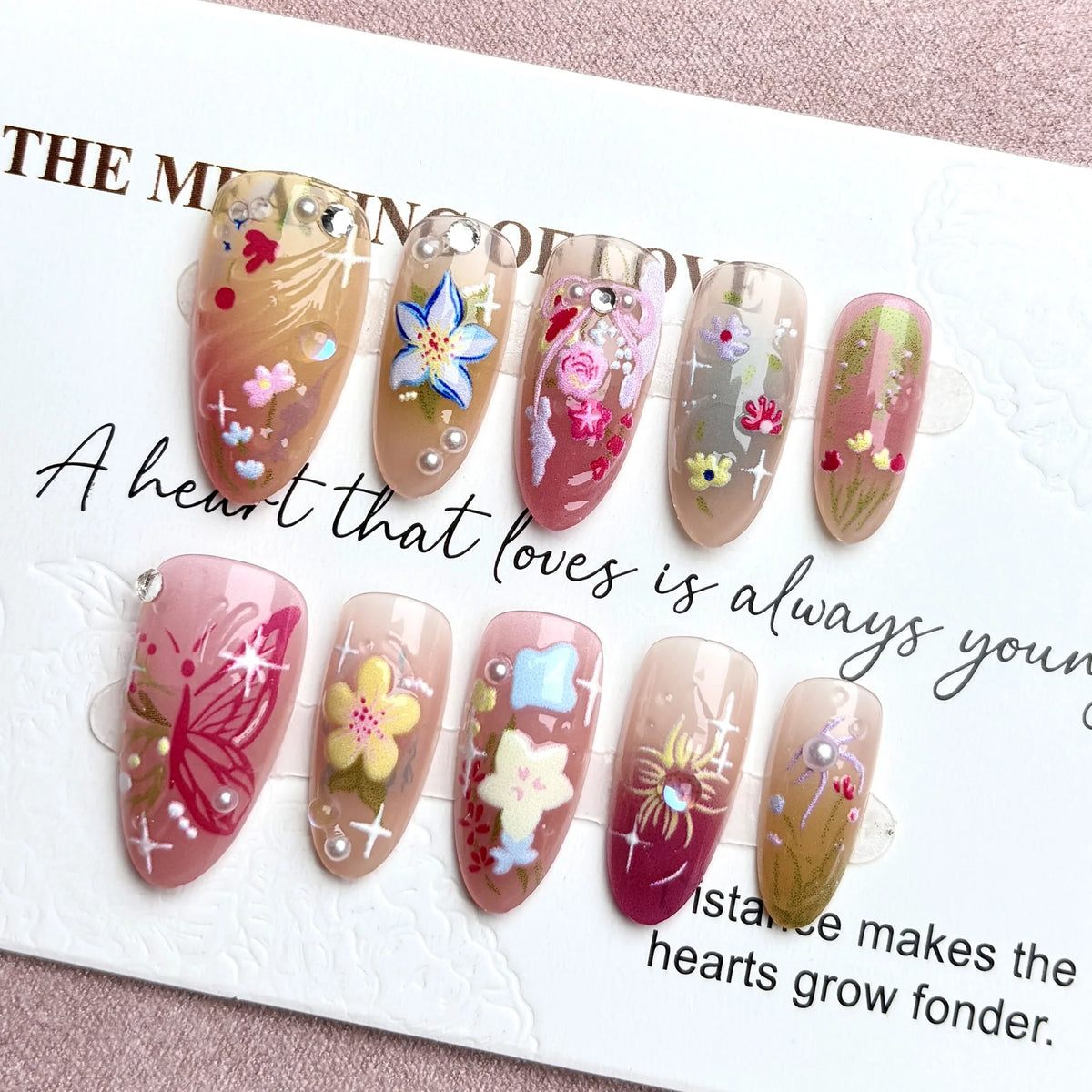 Press-On Nail Set Artistic Floral Reusable Multiple Sizes
