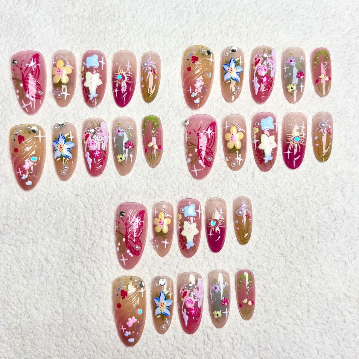 Press-On Nail Set Artistic Floral Reusable Multiple Sizes