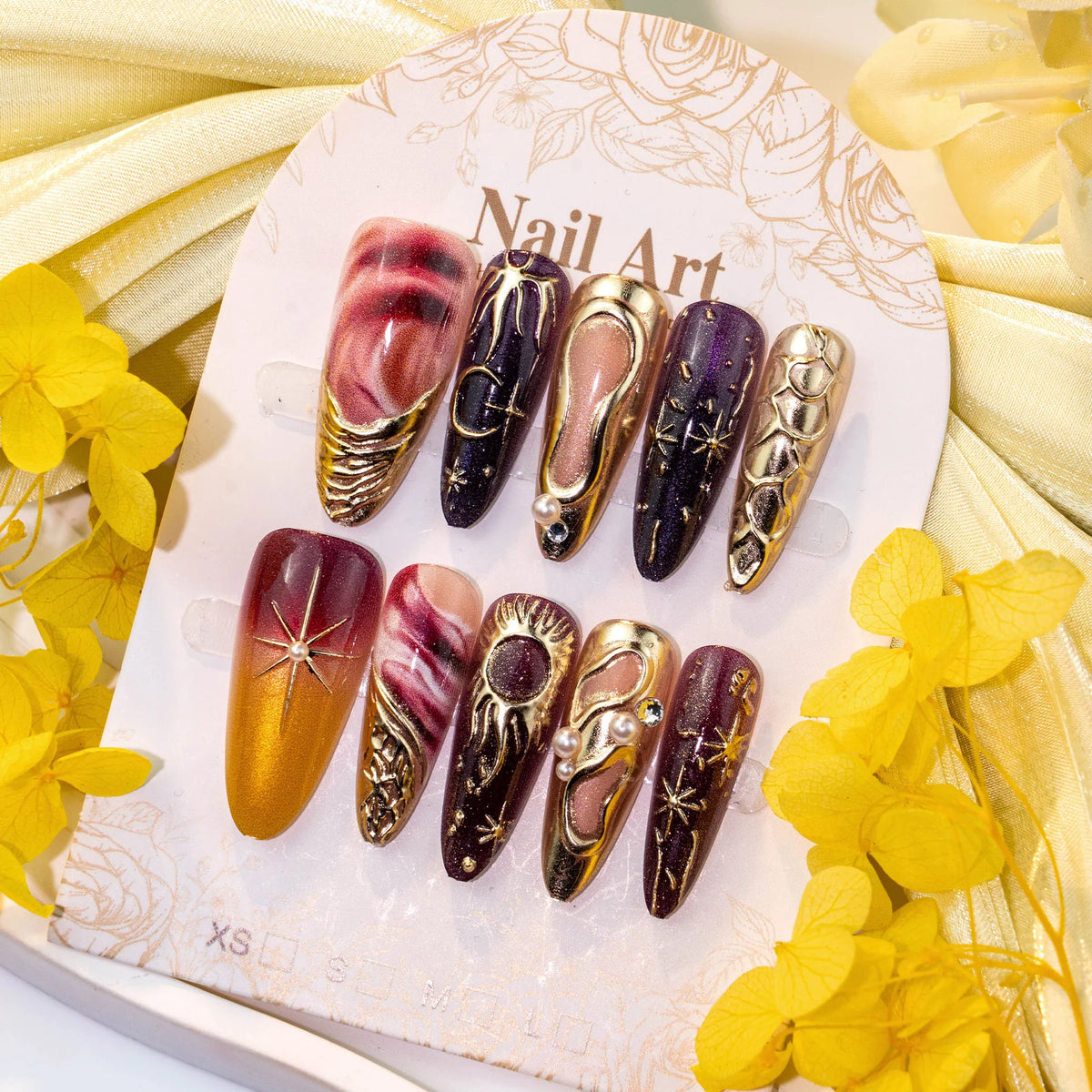 Press-On Nail Set Artistic Metallic Accents