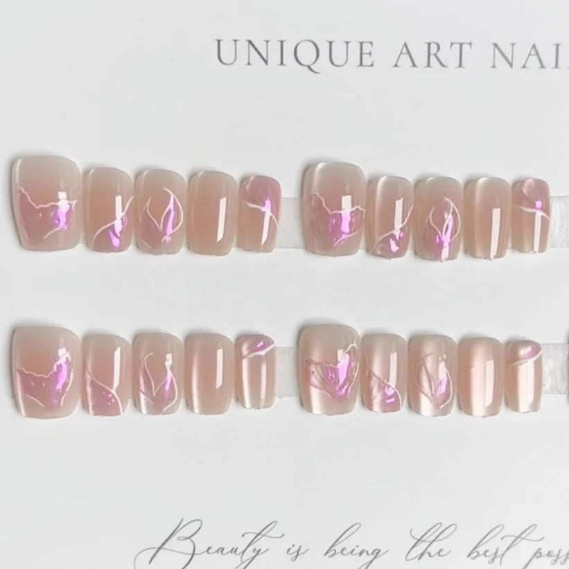 Press-On Nail Set Artistic Patterned Easy Application Reusable