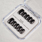 Press-On Nail Set Black Easy Application & Long-Lasting Wear