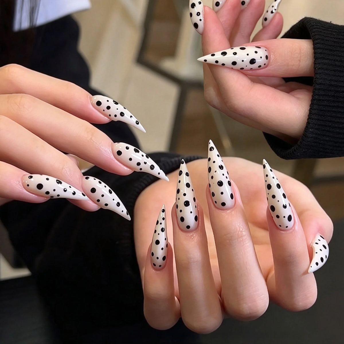 Press-On Nail Set Black & White Polka Dot Reusable