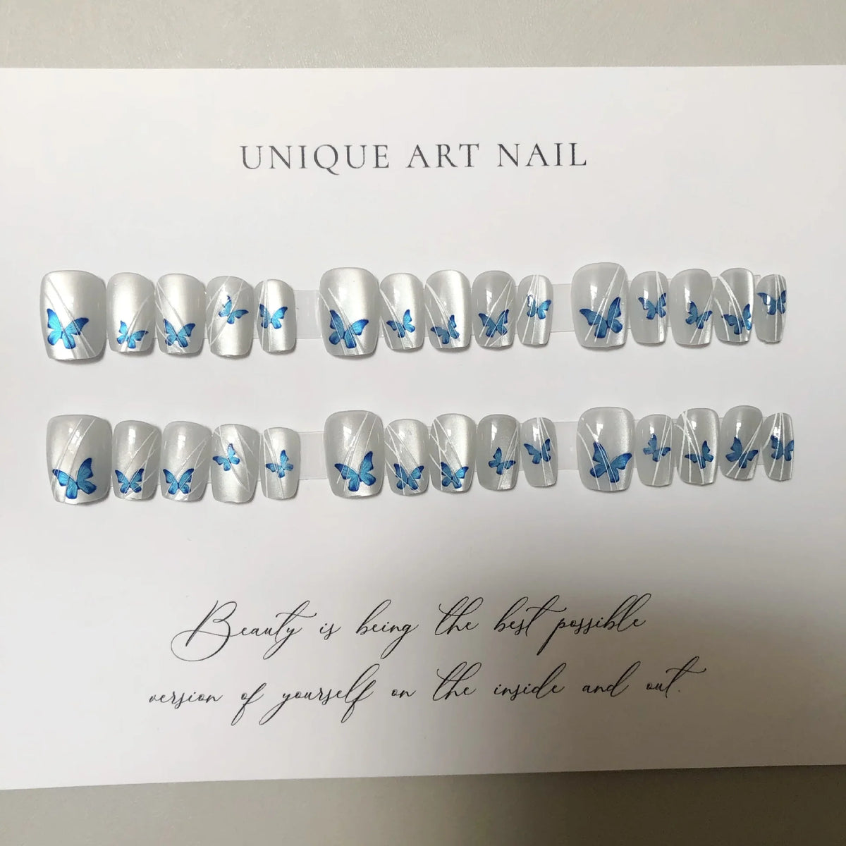 Press-On Nail Set Blue Floral Peel & Stick