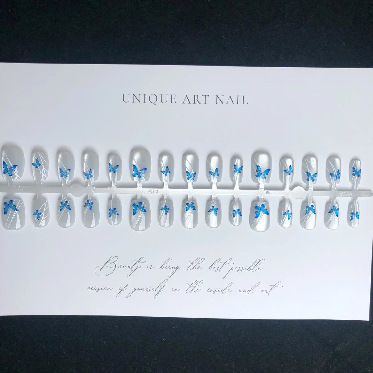 Press-On Nail Set Blue Floral Peel & Stick
