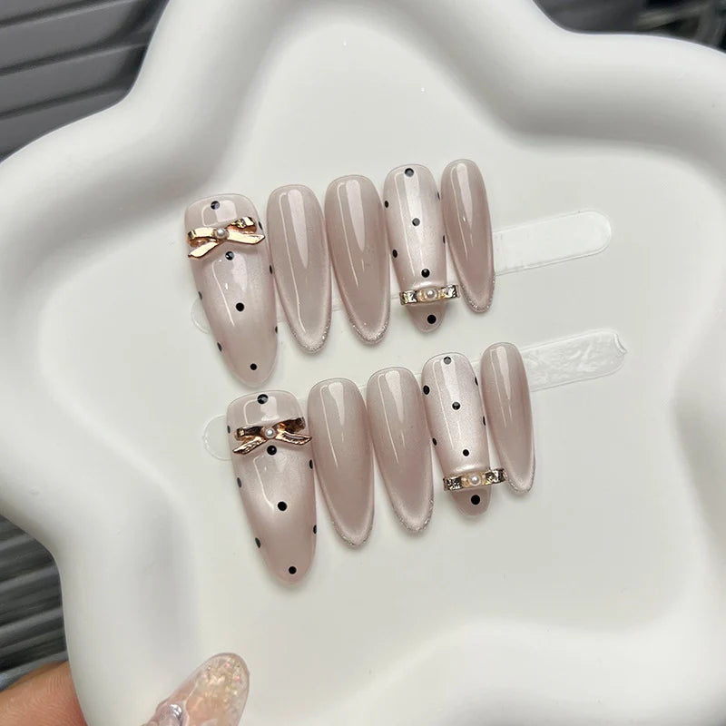 Press-On Nail Set Bow Accents Glossy & Matte
