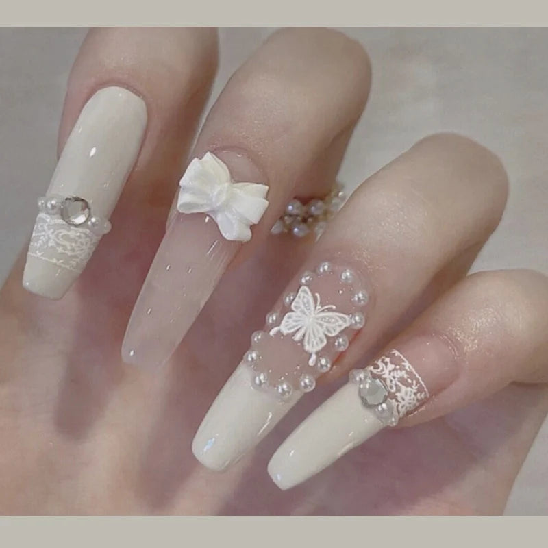 Press-On Nail Set Butterfly Accent Gray