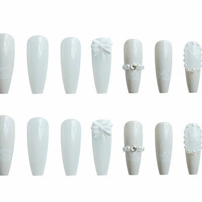 Press-On Nail Set Butterfly Accent Gray
