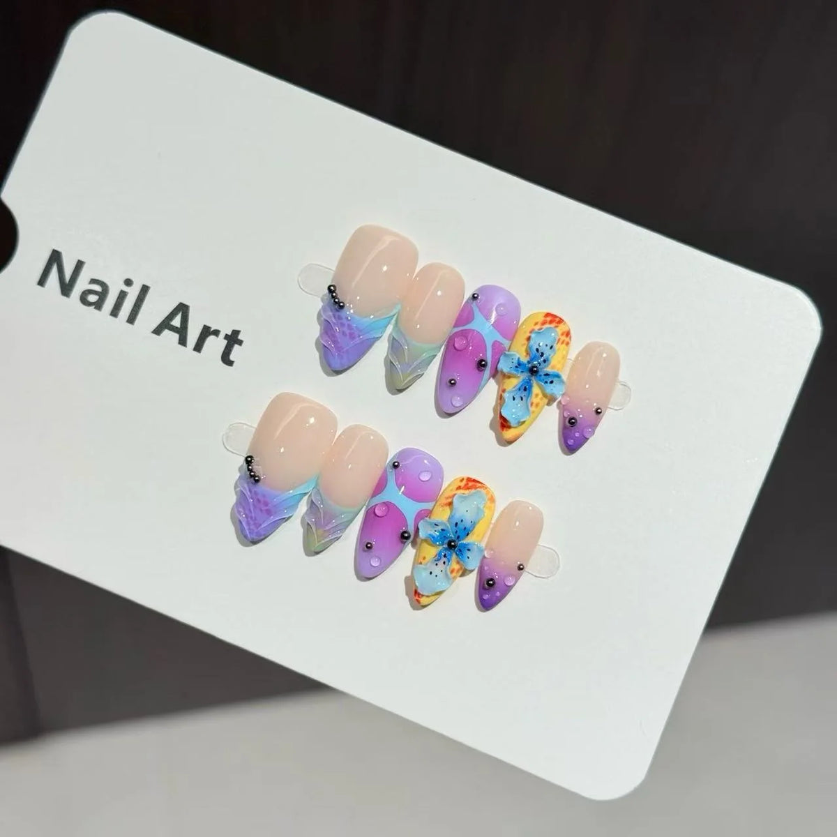 Press-On Nail Set Butterfly Art Pre-Applied Adhesive & Reusable