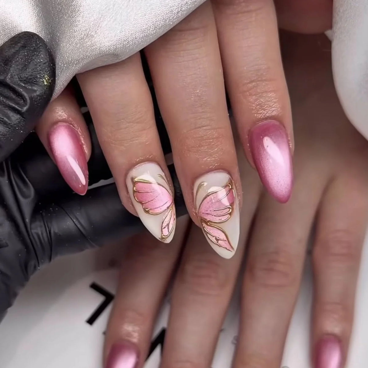 Press-On Nail Set Butterfly Floral Glossy Finish