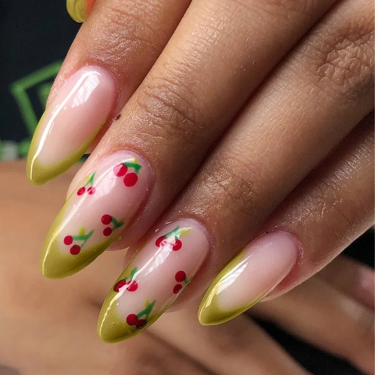 Press-On Nail Set Cherry Blossom Design & Easy Application
