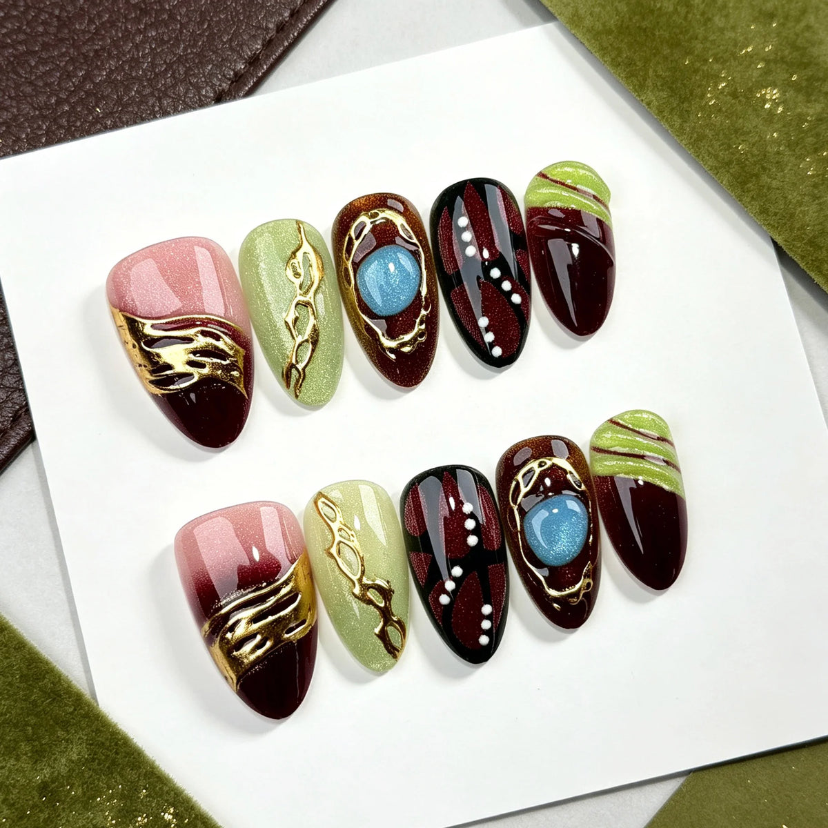 Press-On Nail Set Crystal Embellished & Self-Adhesive Multi-Size
