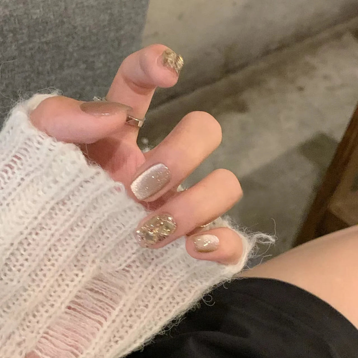 Press-On Nail Set Crystal-Embellished Sparkling Finish