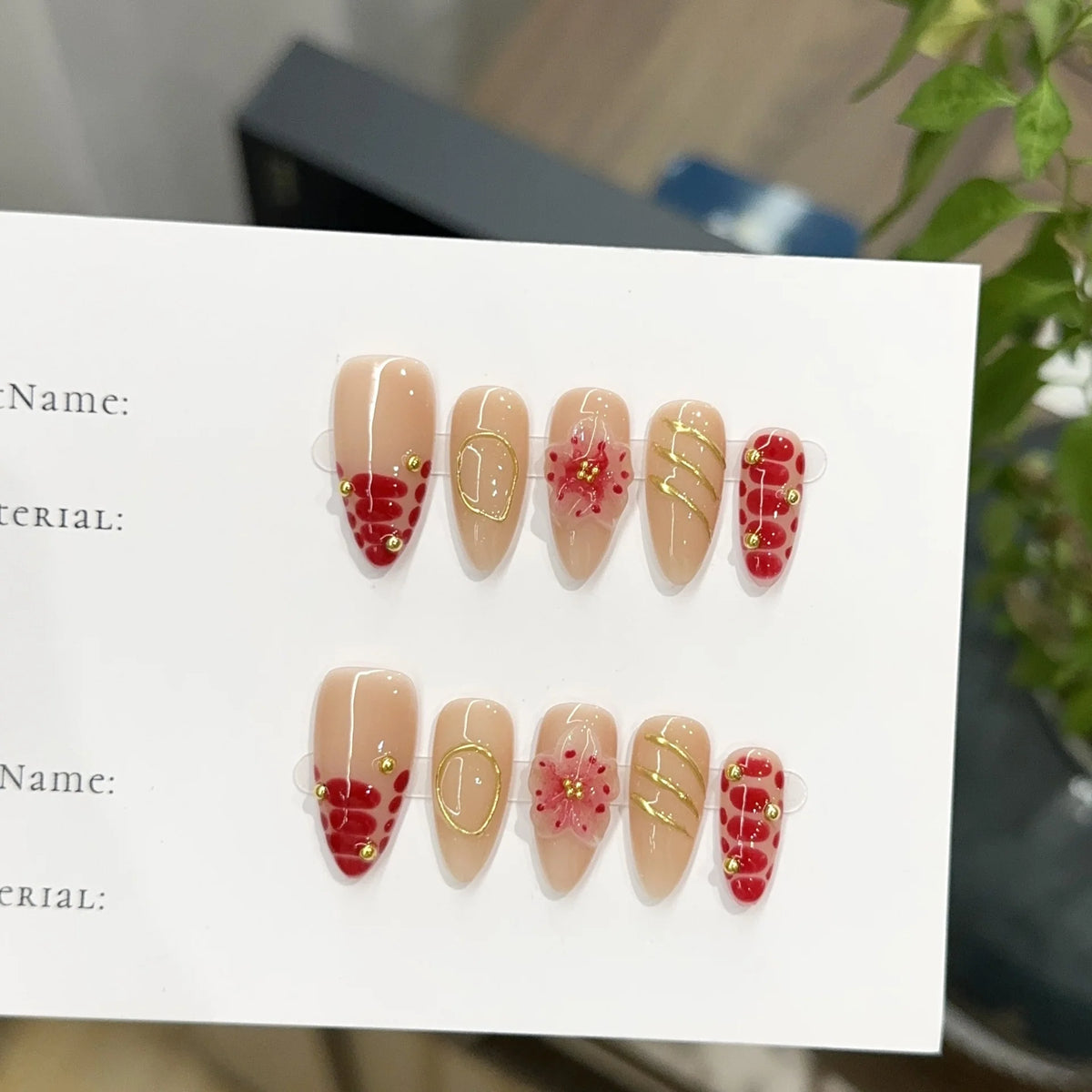 Press-On Nail Set Dahlia Floral Peel-And-Stick Long-Lasting Wear