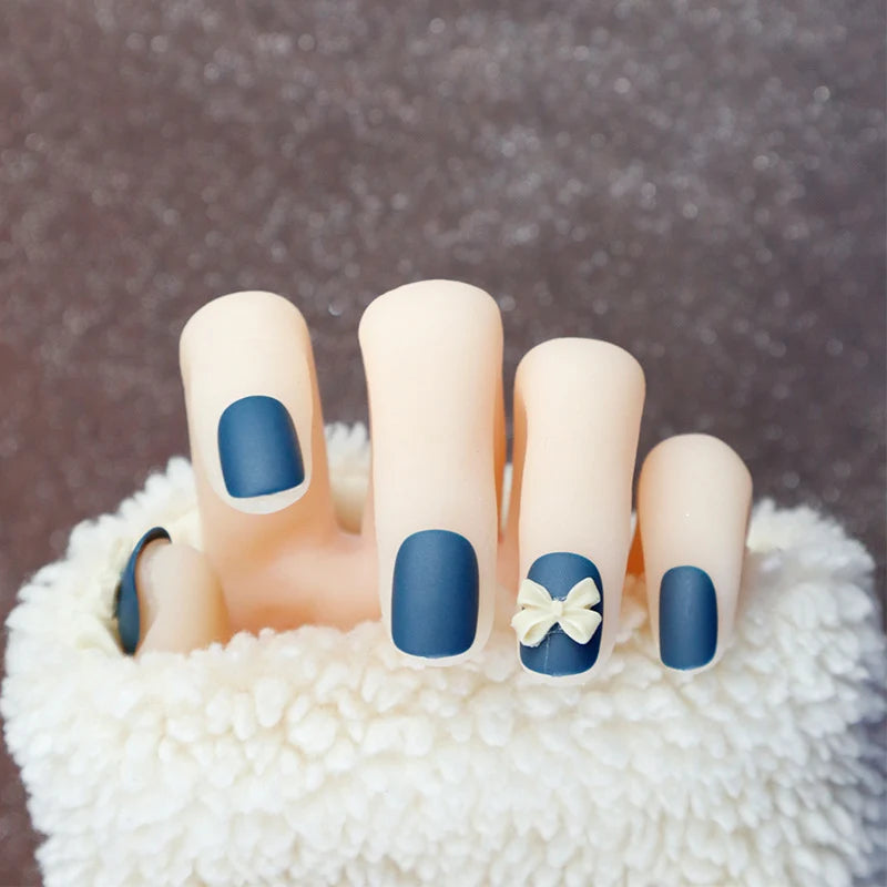 Press-On Nail Set Decorative Bow Easy & Reusable
