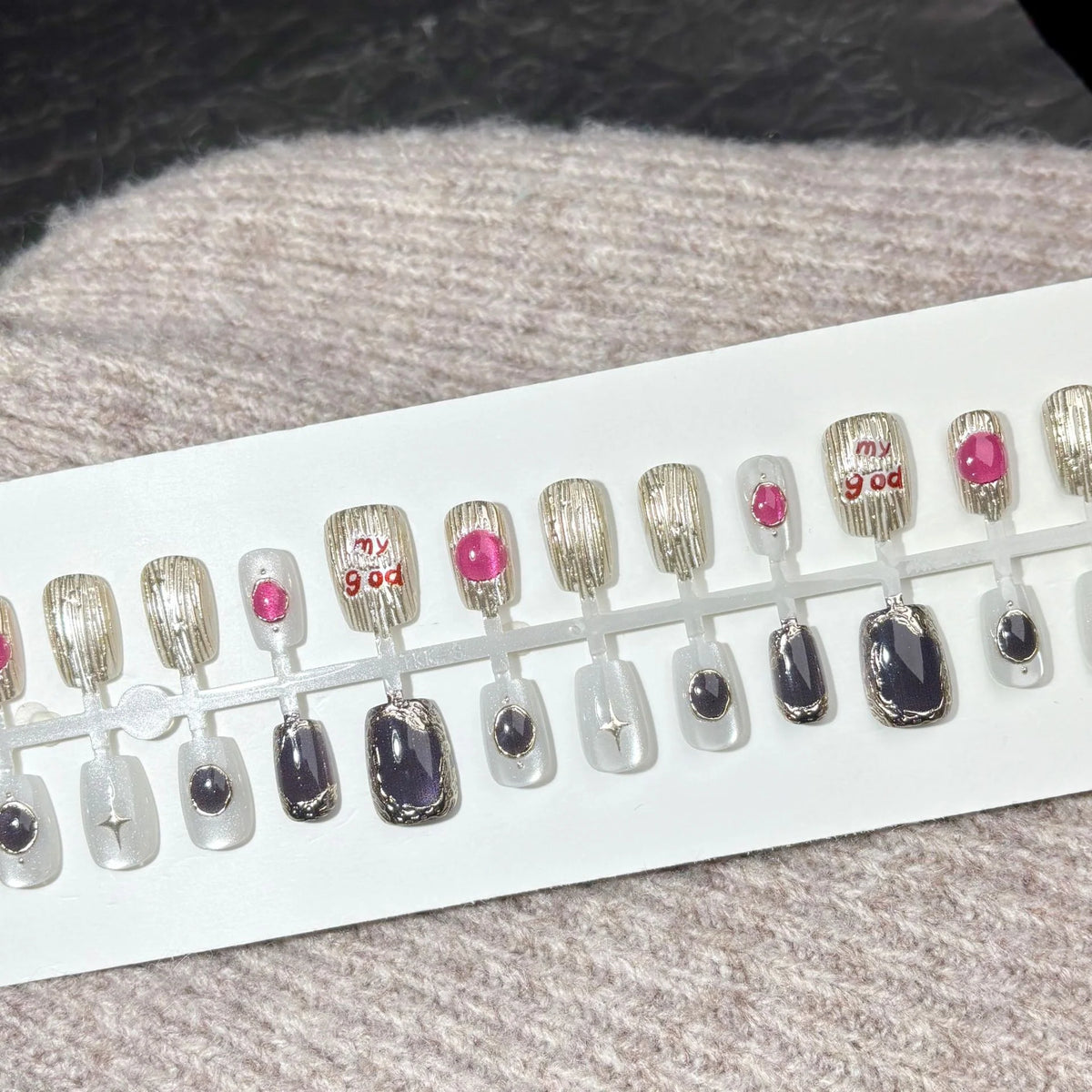 Press-On Nail Set Decorative Designs No Glue & Reusable