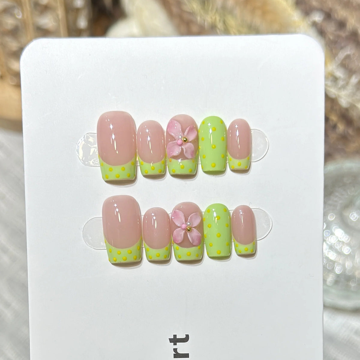Press-On Nail Set Decorative Floral Comfort Fit