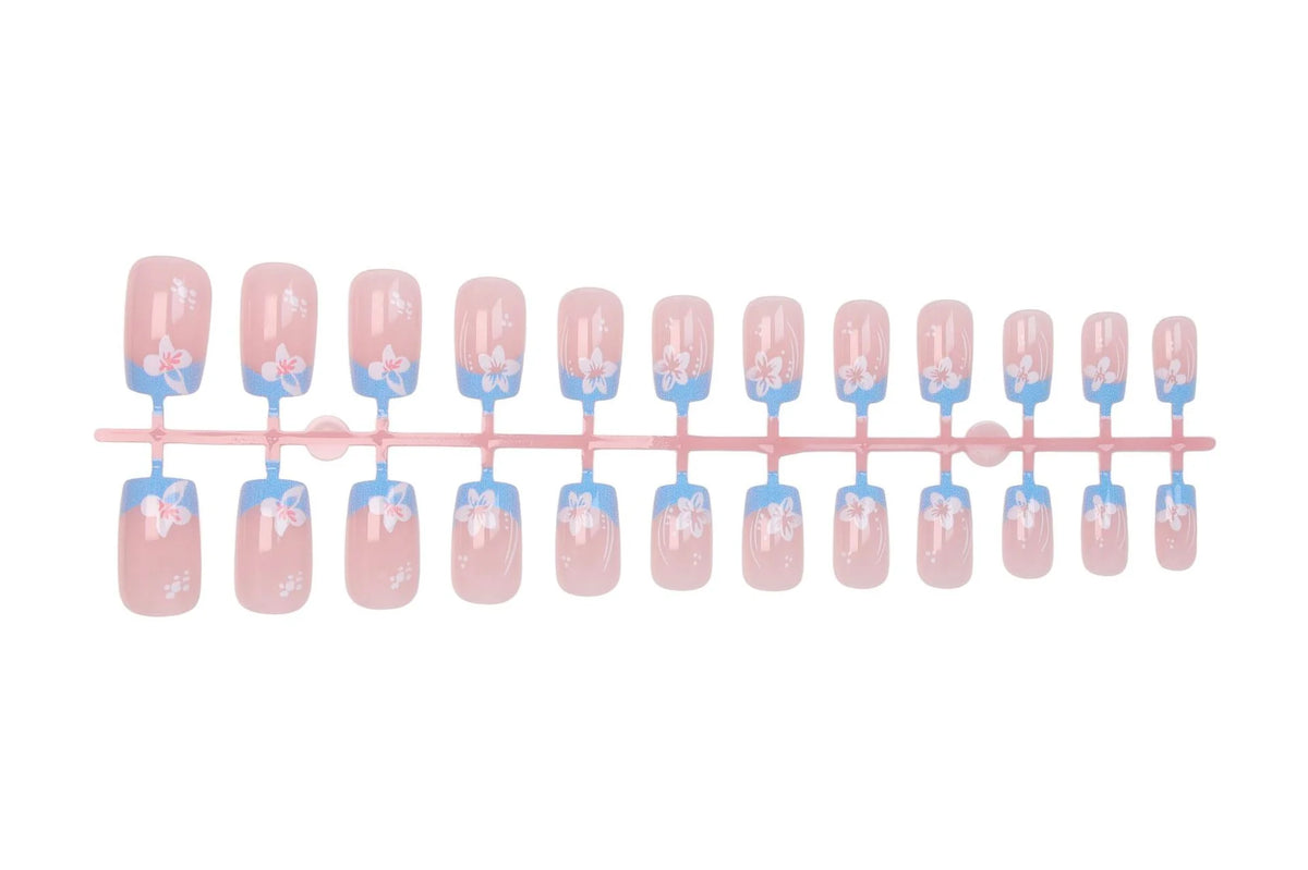 Press-On Nail Set Delicate Floral Easy Application & Removal