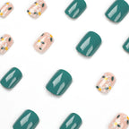 Press-On Nail Set Delicate Floral & Self-Adhesive