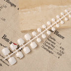 Press-On Nail Set Elegant Accent Reusable & Easy Application