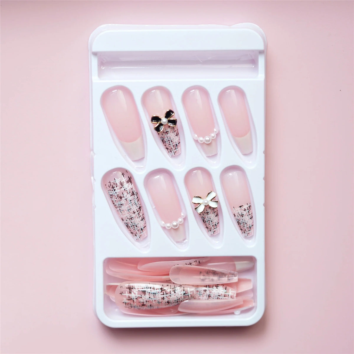 Press-On Nail Set Elegant Bow Accents Comfort Fit