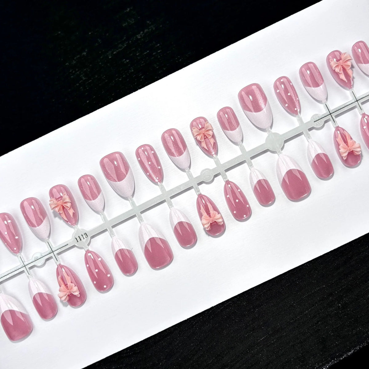 Press-On Nail Set Elegant Floral Adhesive Tabs