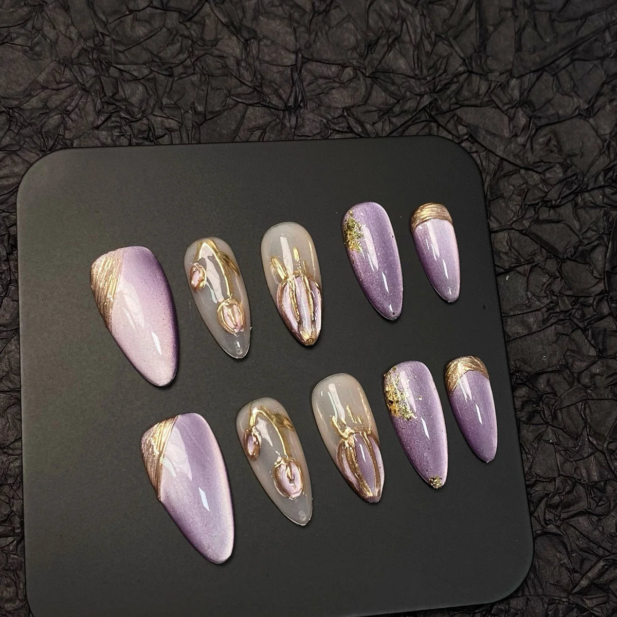 Press-On Nail Set Elegant Floral Secure Hold